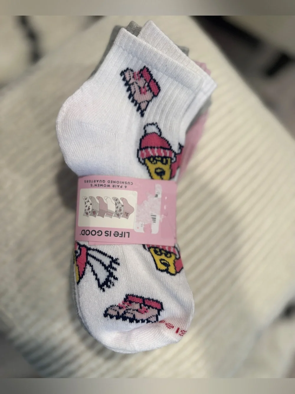 Life Is Good Women’s 6 Pack Cushioned Quarter Socks Pink Winter Snowman NWT